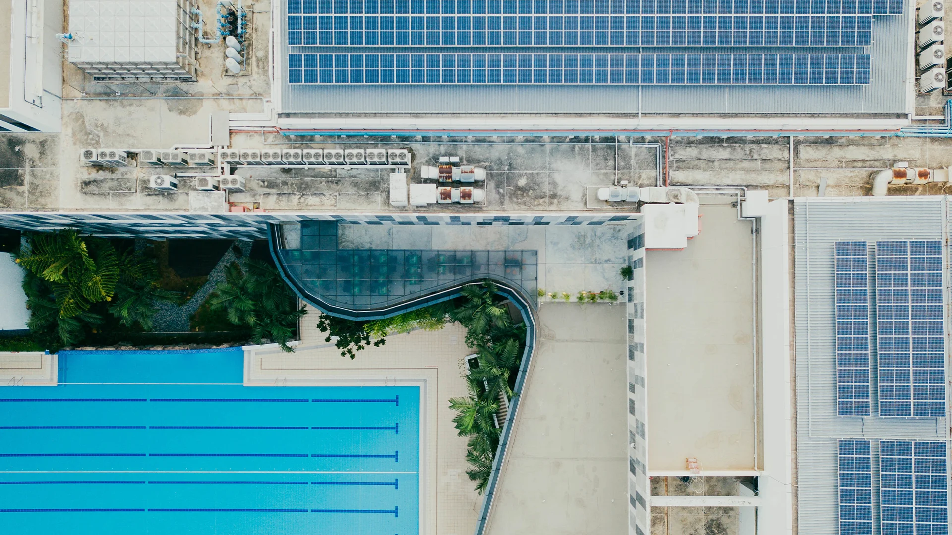 Drone Thermography vs. Handheld Inspection: Which Technology Is Right for Your Commercial Solar Asset?